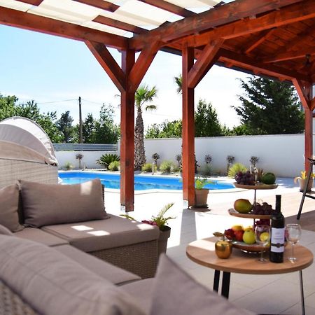 Villa Golden Apple Seline Luaran gambar