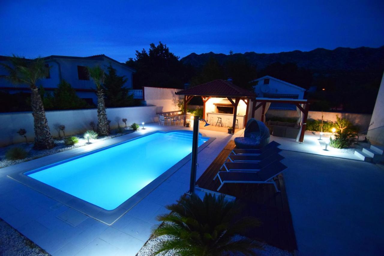 Villa Golden Apple Seline Luaran gambar