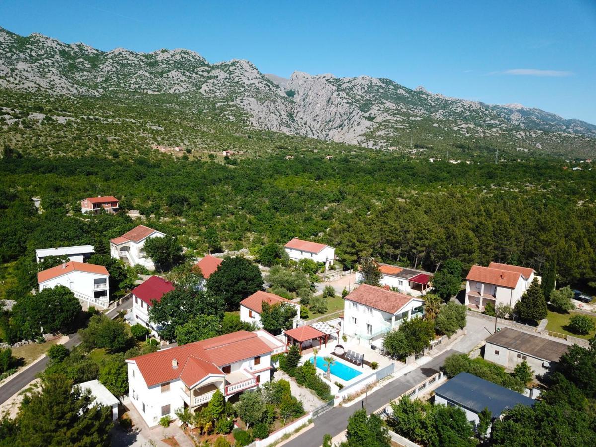 Villa Golden Apple Seline Luaran gambar