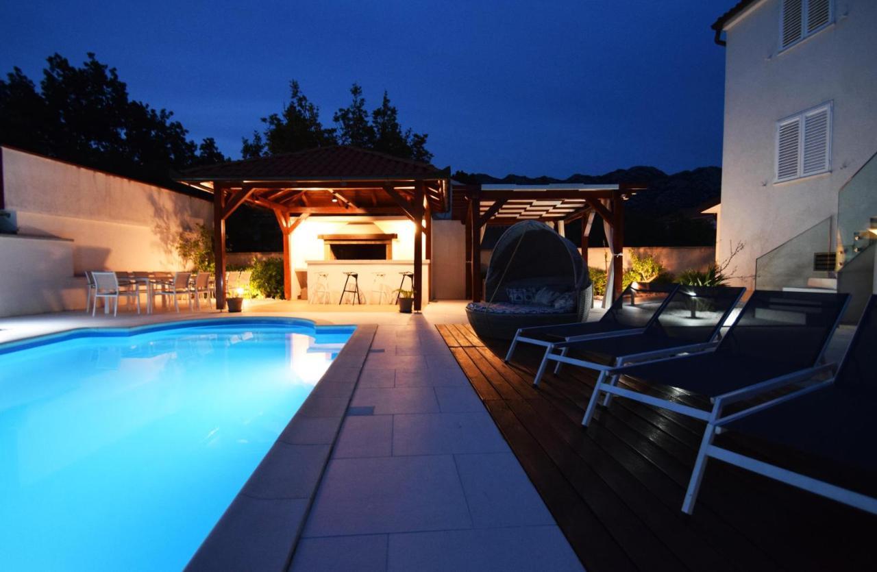 Villa Golden Apple Seline Luaran gambar