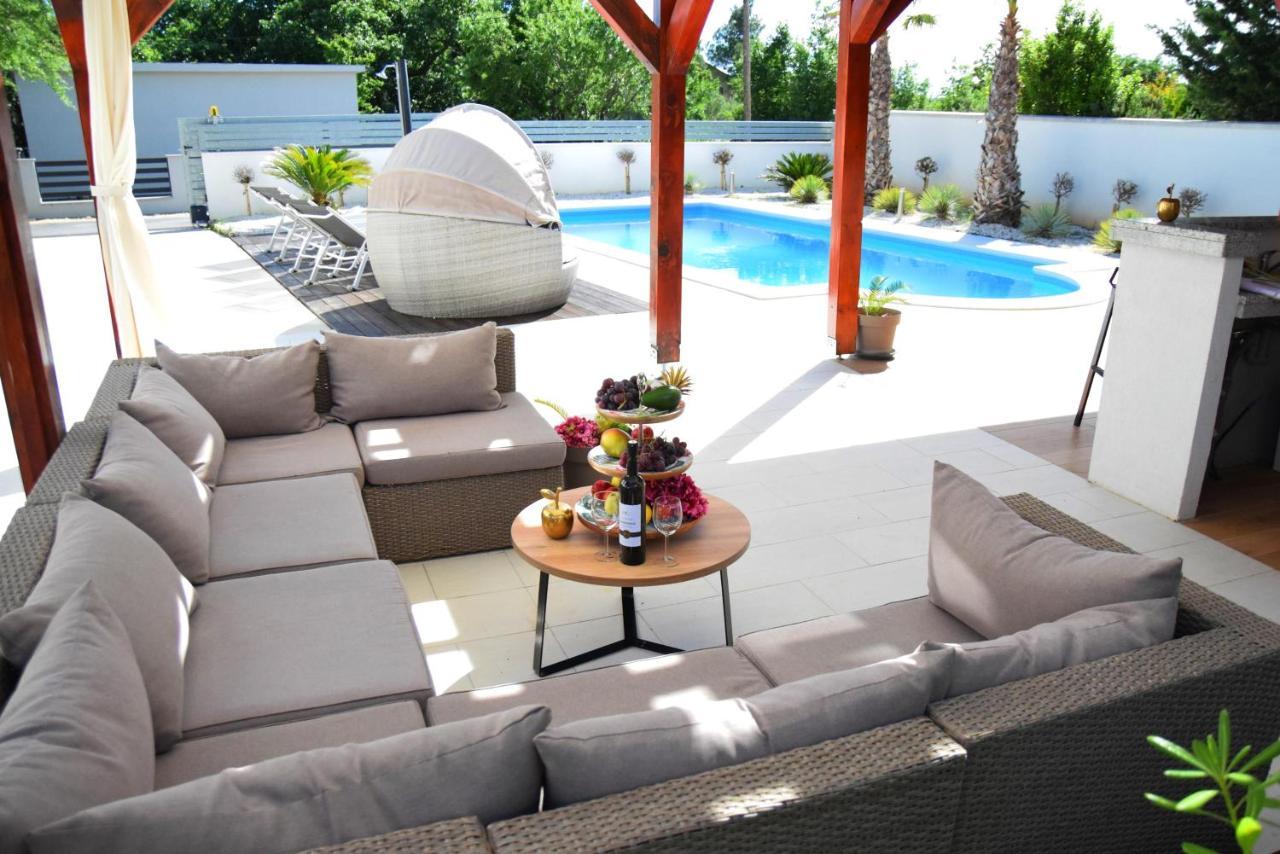 Villa Golden Apple Seline Luaran gambar