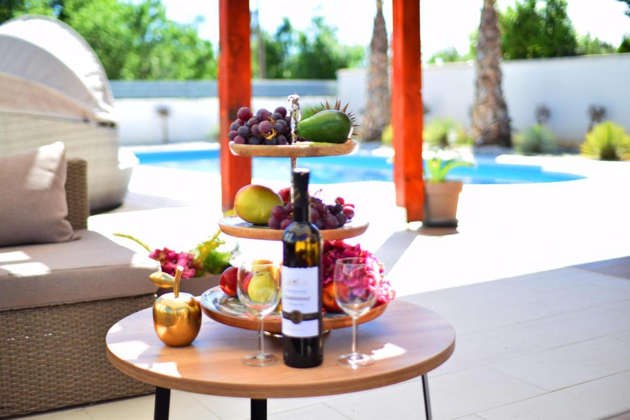 Villa Golden Apple Seline Luaran gambar